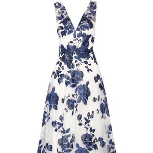 Marchesa Ivory Blue Embroidered floral sz 12